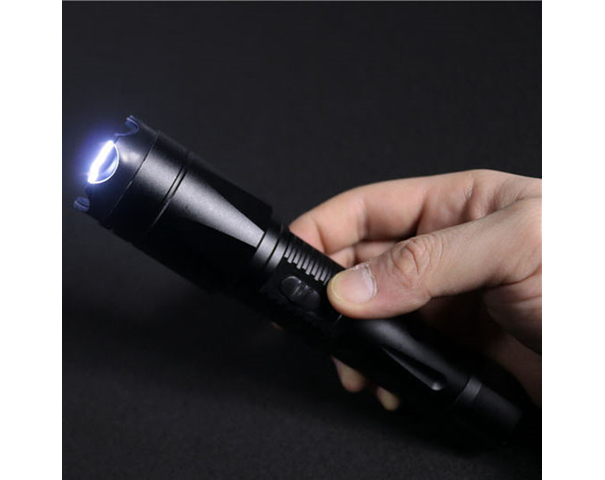 黑鷹x3防狼電擊器